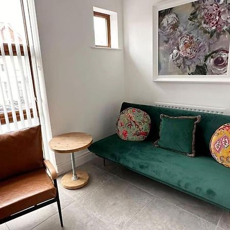 Boutique Style Apartment Белфаст Екстер'єр фото